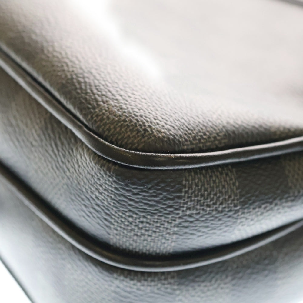 LOUIS VUITTON(ルイヴィトン) ダミエグラフィット トロカデロ メッセンジャーPM ショルダーバッグ ブラック レザー×PVC N40087 シルバー金具