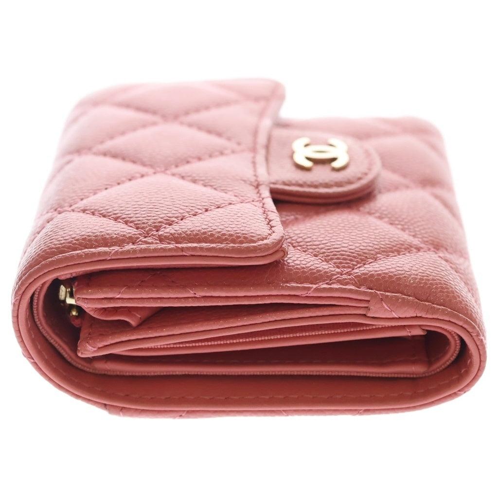 CHANEL(シャネル) マトラッセ 三つ折り財布 コンパクトウォレット コインケース ピンク キャビアスキン ゴールド金具 レディース