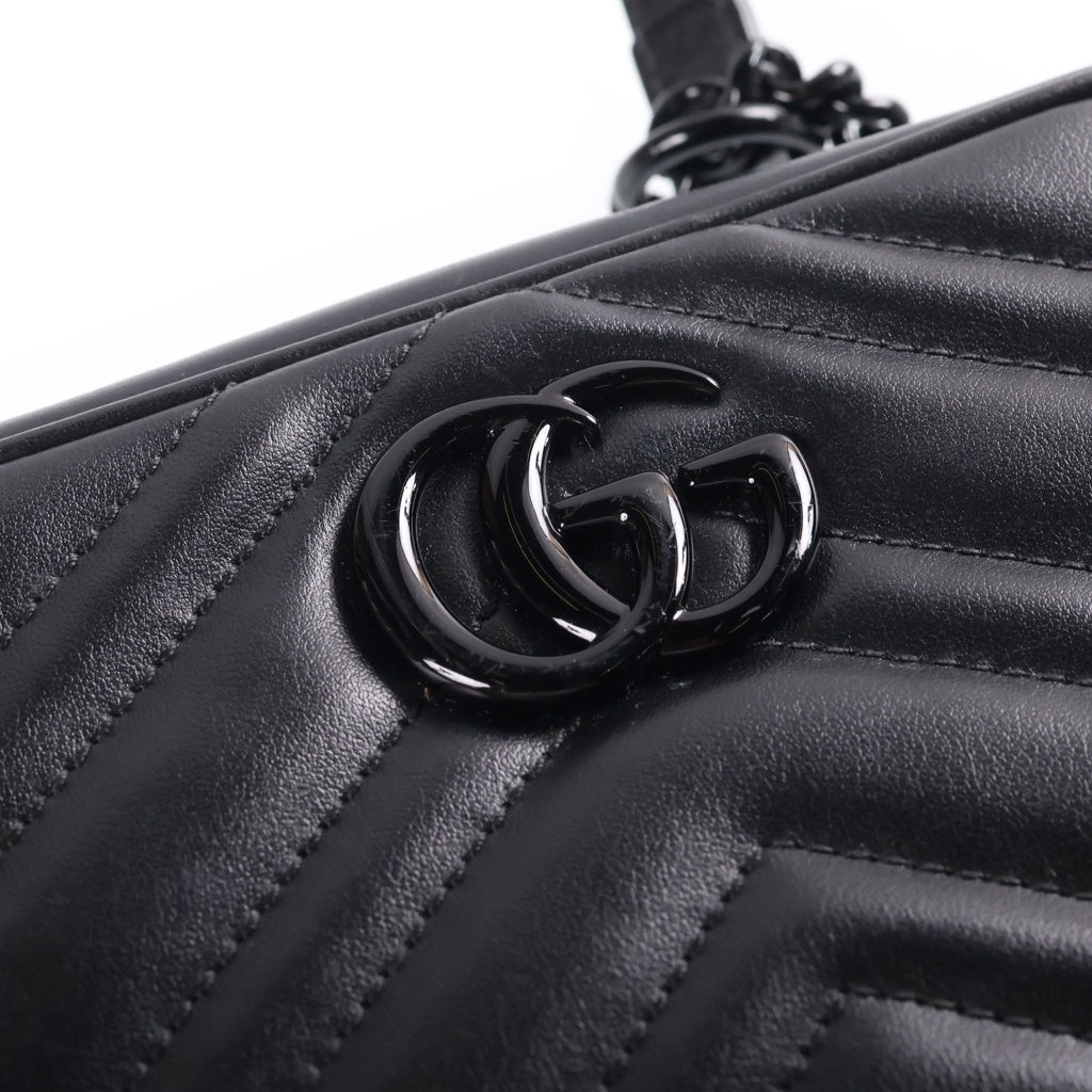 GUCCI(グッチ) GGマーモント ショルダーバッグ ミニバッグ ソーブラック ブラック レザー 634936 ブラック金具 レディース