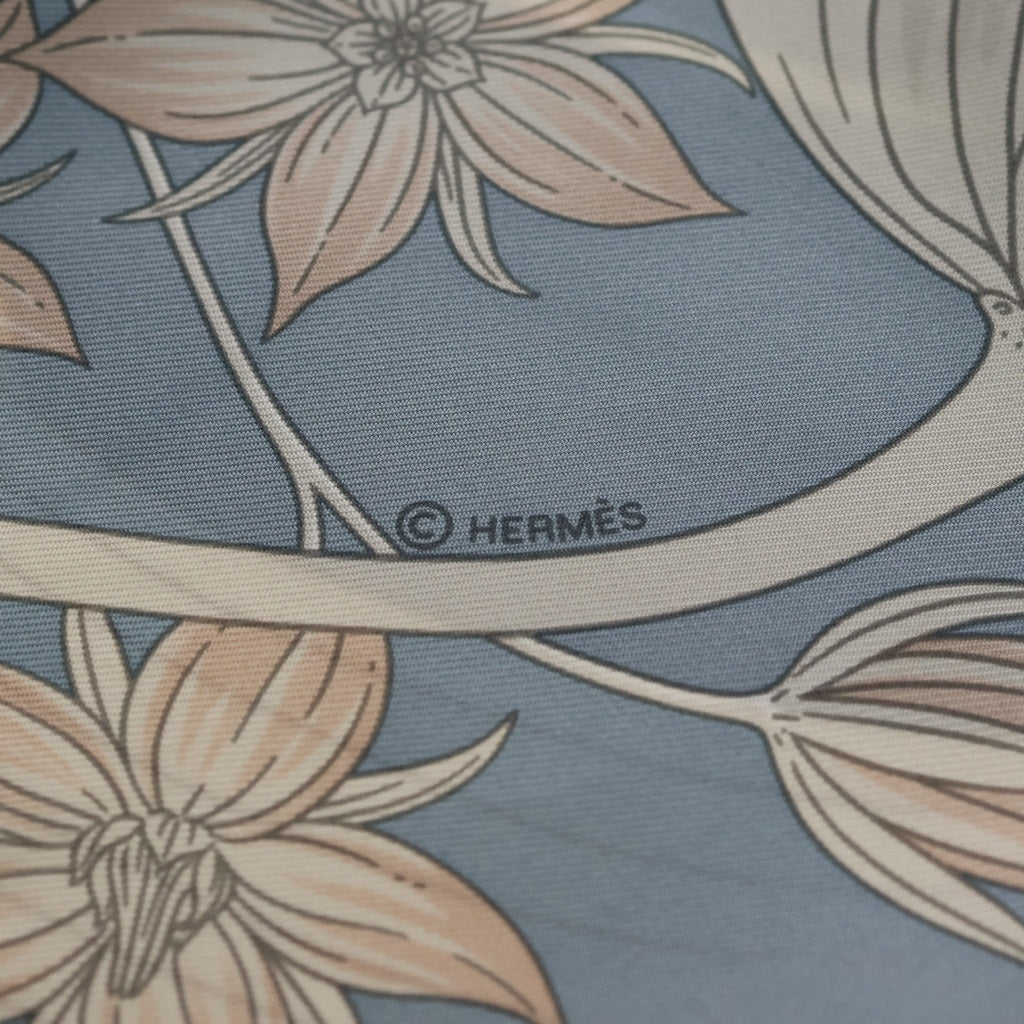 HERMES(エルメス) カレ90 Bouquet Final 最後の花束 ブケフィナル シルク ブルージーン ローズパール レディース