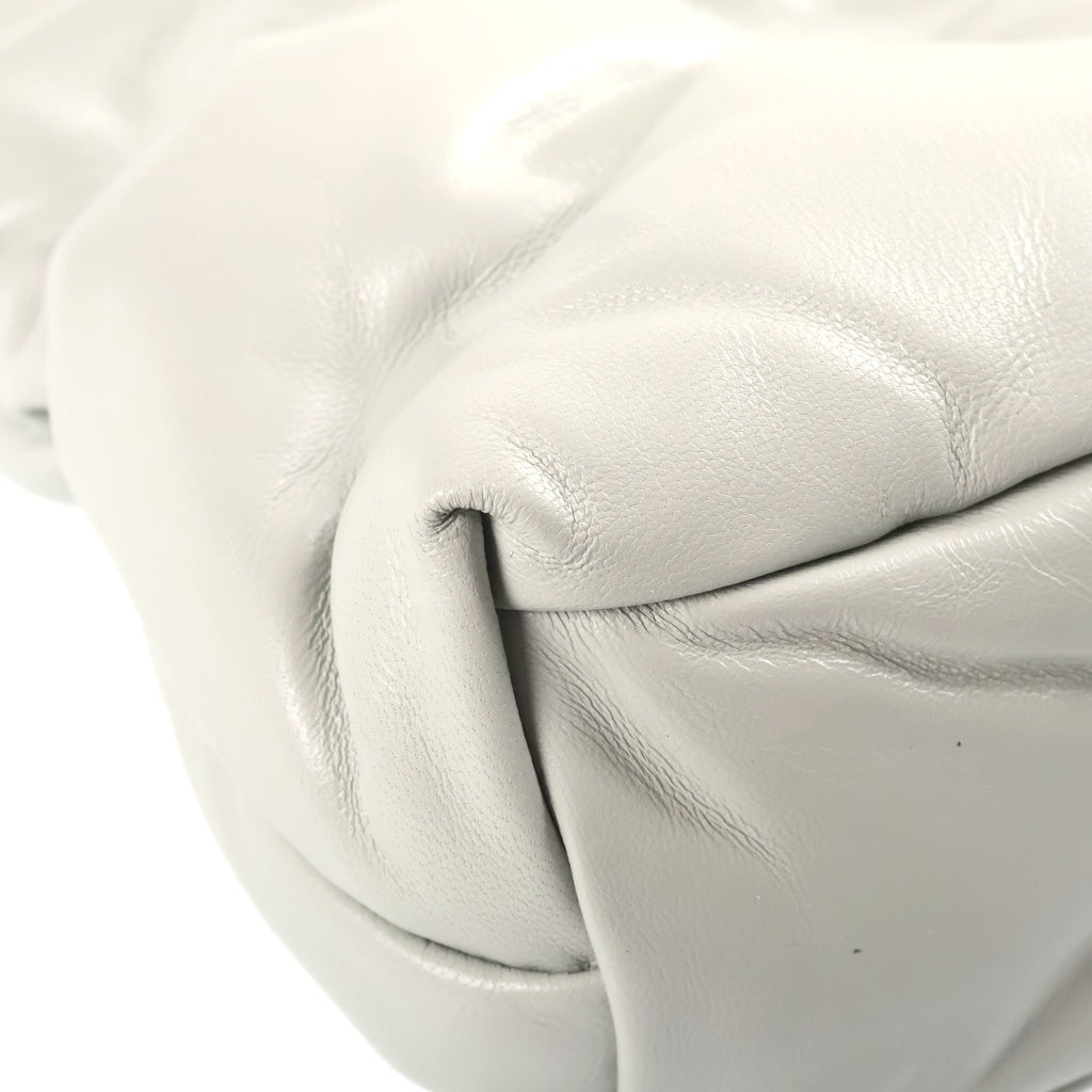 Maison Margiela(メゾンマルジェラ) グラムスラム クラシック スモール ラムスキン レザー ショルダーバッグ グレー シルバー金具 SB1WG0028 レディース