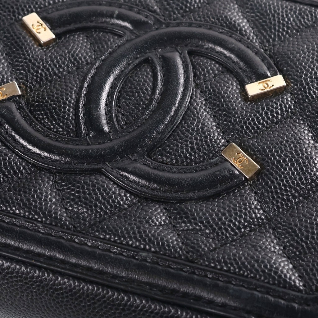 CHANEL(シャネル) CCフィリグリー ミニ チェーンショルダーバッグ 黒 キャビアスキン GD金具 A84452 レディース