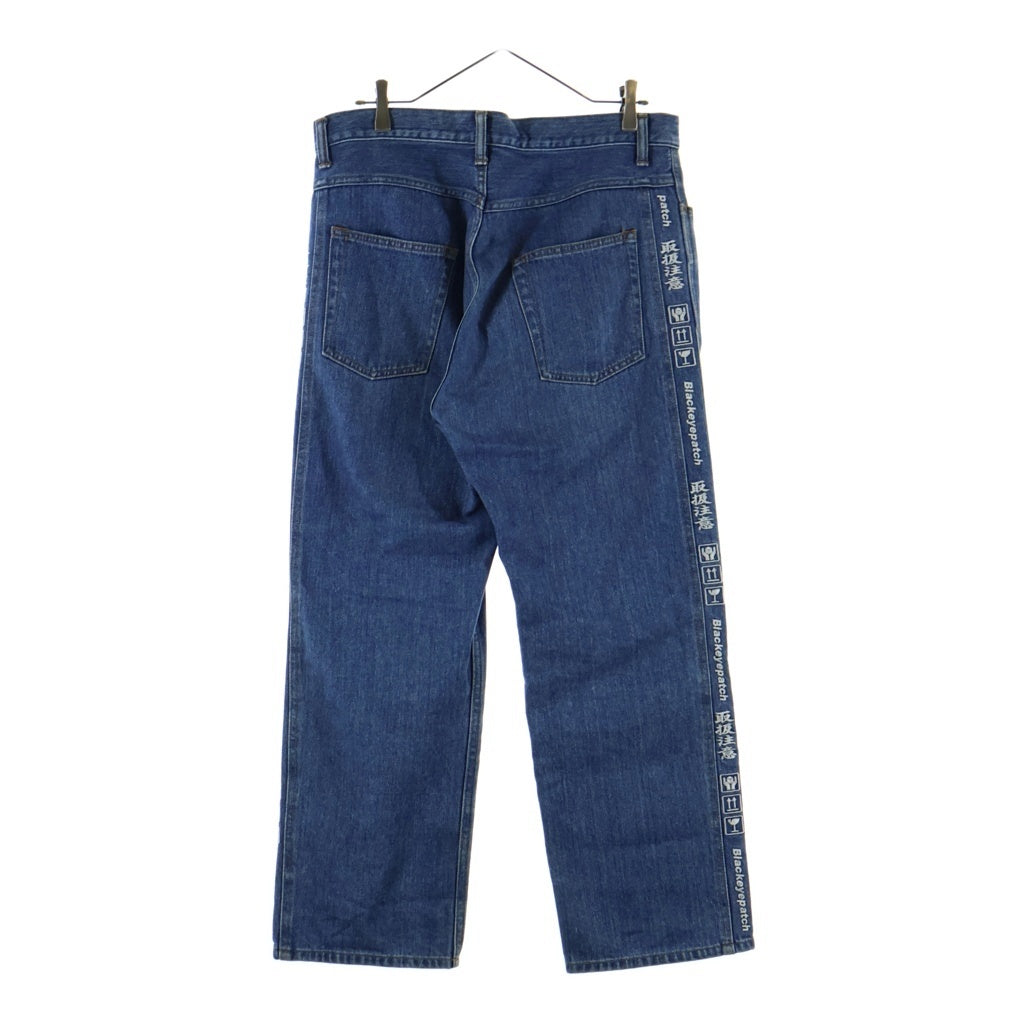 THE BLACK EYE PATCH(ブラックアイパッチ) 19AW Handle with Care Denim サイド刺繍デニムパンツ ジーンズ 取扱注意ロゴ ワイドテーパード インディゴ