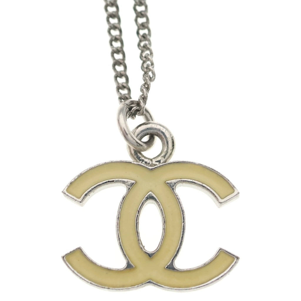 CHANEL(シャネル) ココマーク ネックレス ホワイト×シルバー レディース