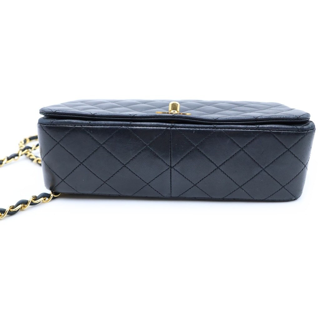 CHANEL(シャネル) ミニマトラッセ23 フルフラップ ターンロック チェーンショルダーバッグ ブラック ラムスキン 1番台 ゴールド金具 レディース
