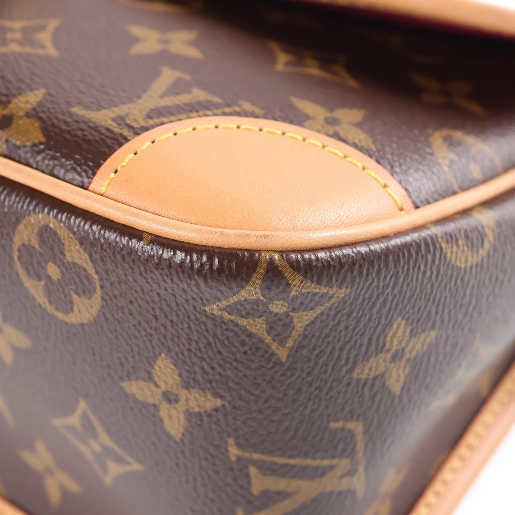 LOUIS VUITTON(ルイヴィトン) ディアヌNM PM ショルダーバッグ 2wey PVCレザー モノグラム ブラウン/フューシャピンク M46049 レディース