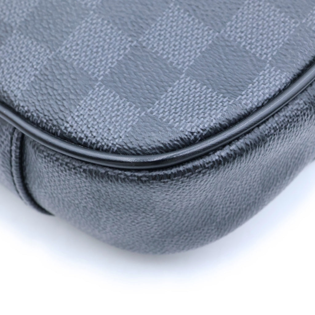 LOUIS VUITTON(ルイヴィトン) アンブレール ハンドバッグ ボディバッグ バムバッグ ダミエグラフィット レザー グレー N41289
