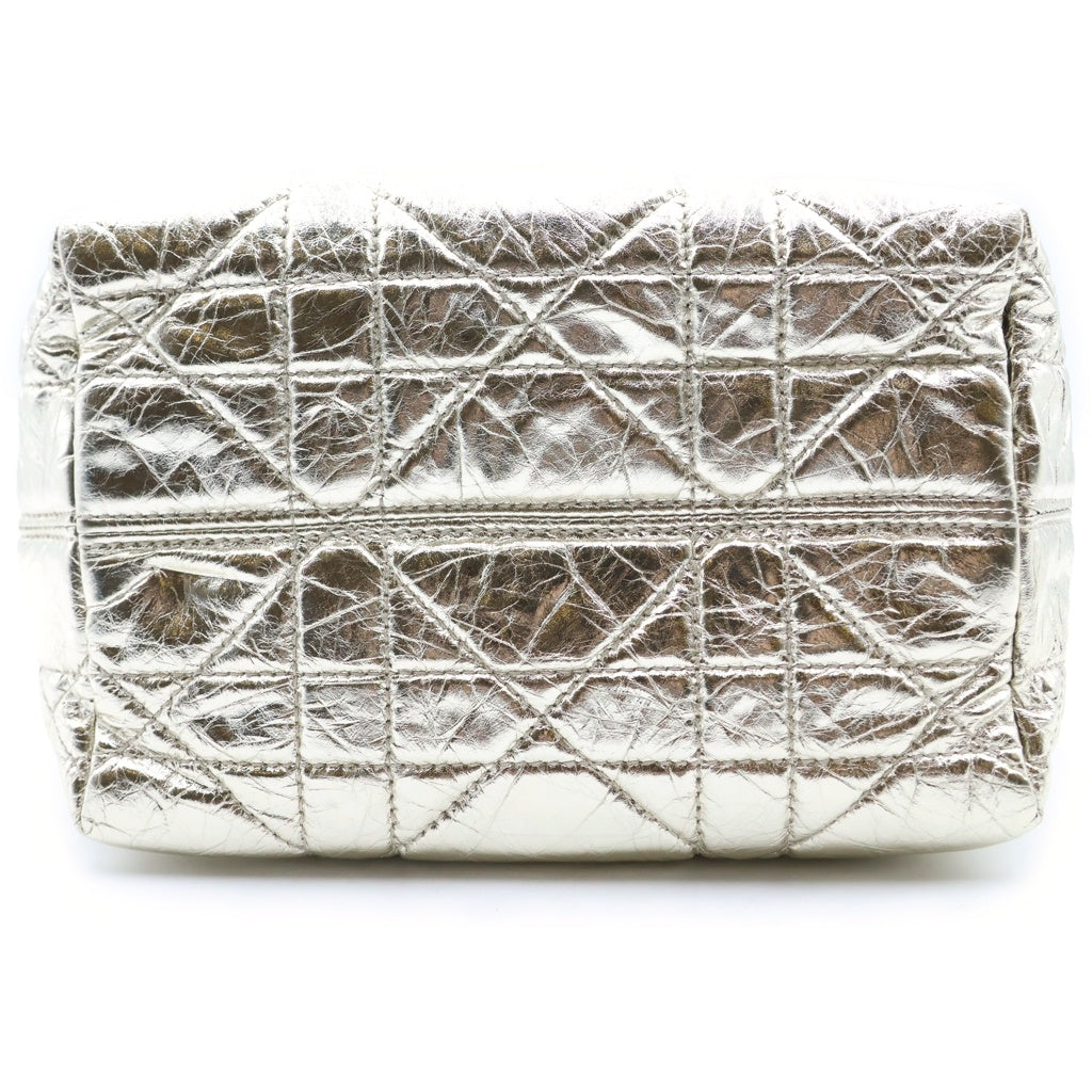Christian Dior(クリスチャンディオール) ダイアゴナル バーティカルトートバッグ ハンドバッグ ショルダーバッグ ゴールド クリンクルド カーフスキン M2835OPWD_M25J ゴールド金具 レディース