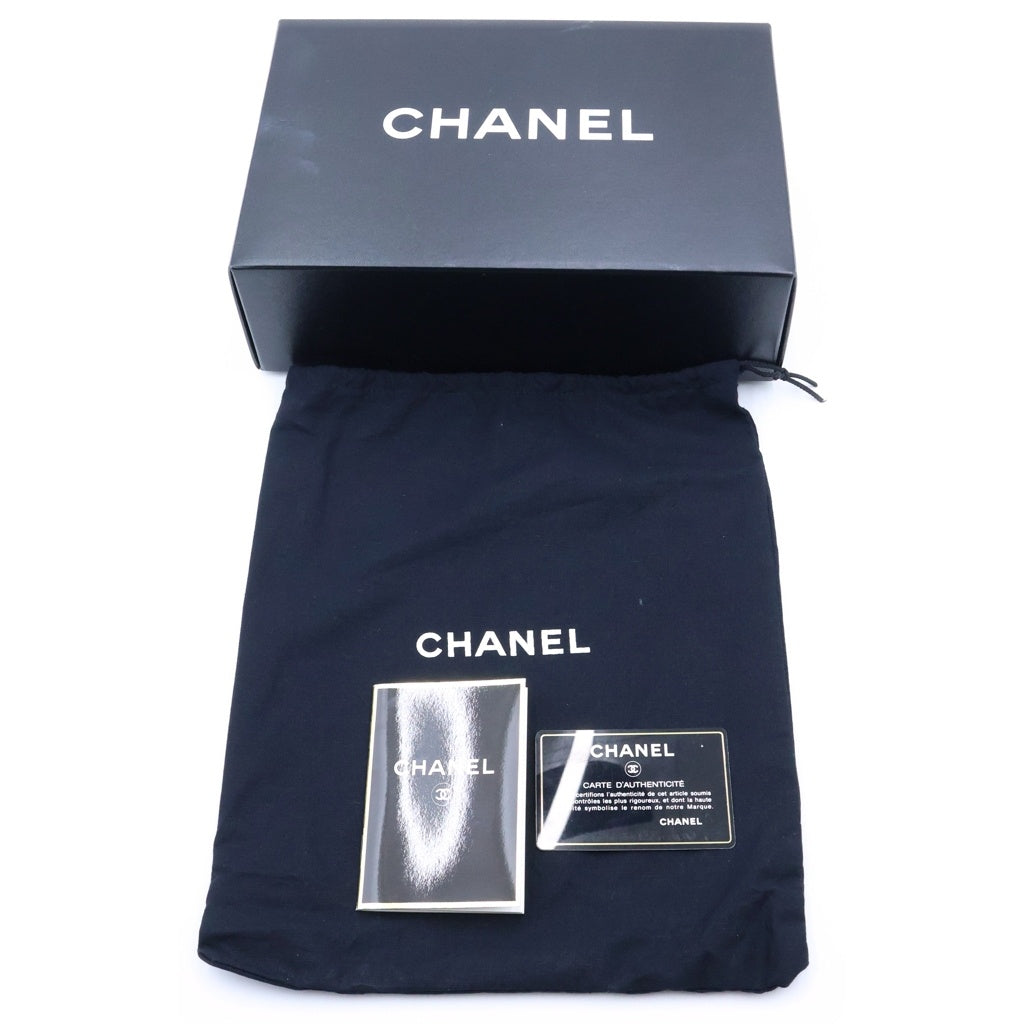 CHANEL(シャネル) マトラッセ プッシュロック フルフラップ チェーンショルダーバッグ ゴールド金具 ラムスキン ブラック レディース