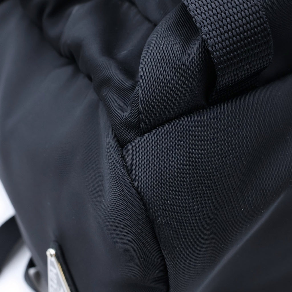 PRADA(プラダ) バックパック トライアングルロゴ リュック ブラック テスート 2VZ062