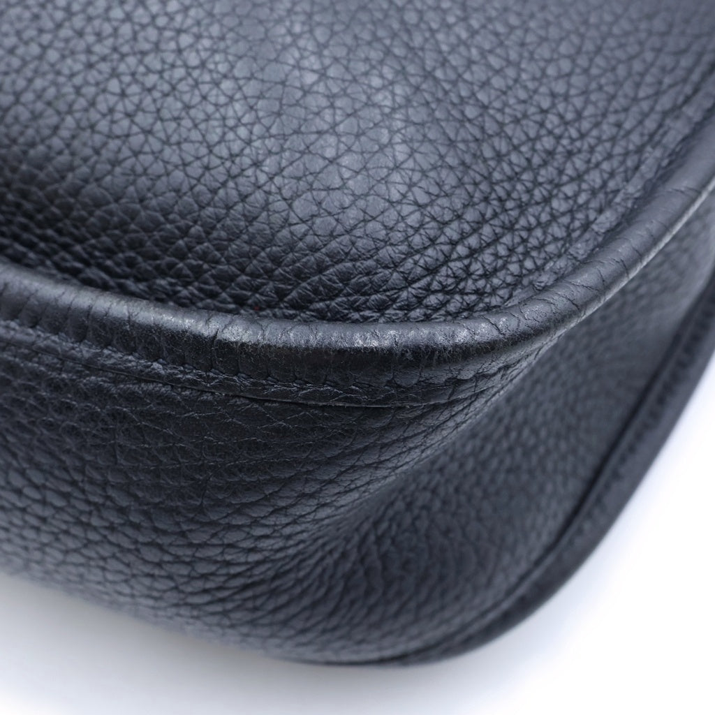 LOUIS VUITTON(ルイヴィトン) エブリンGM ショルダーバッグ ブラック トリヨンクレマンス □K刻印 シルバー金具 レディース
