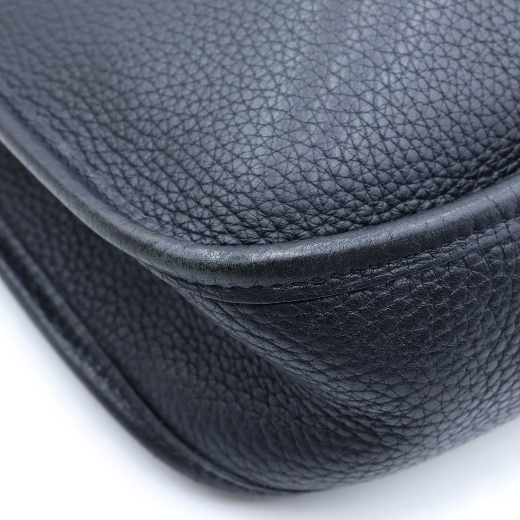 LOUIS VUITTON(ルイヴィトン) エブリンGM ショルダーバッグ ブラック トリヨンクレマンス □K刻印 シルバー金具 レディース