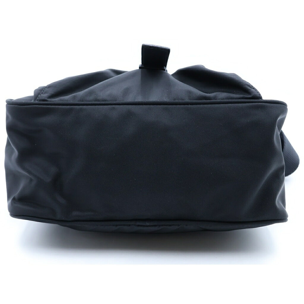 PRADA(プラダ) トライアングルロゴ ショルダーバッグ ブラック ナイロン BT8994