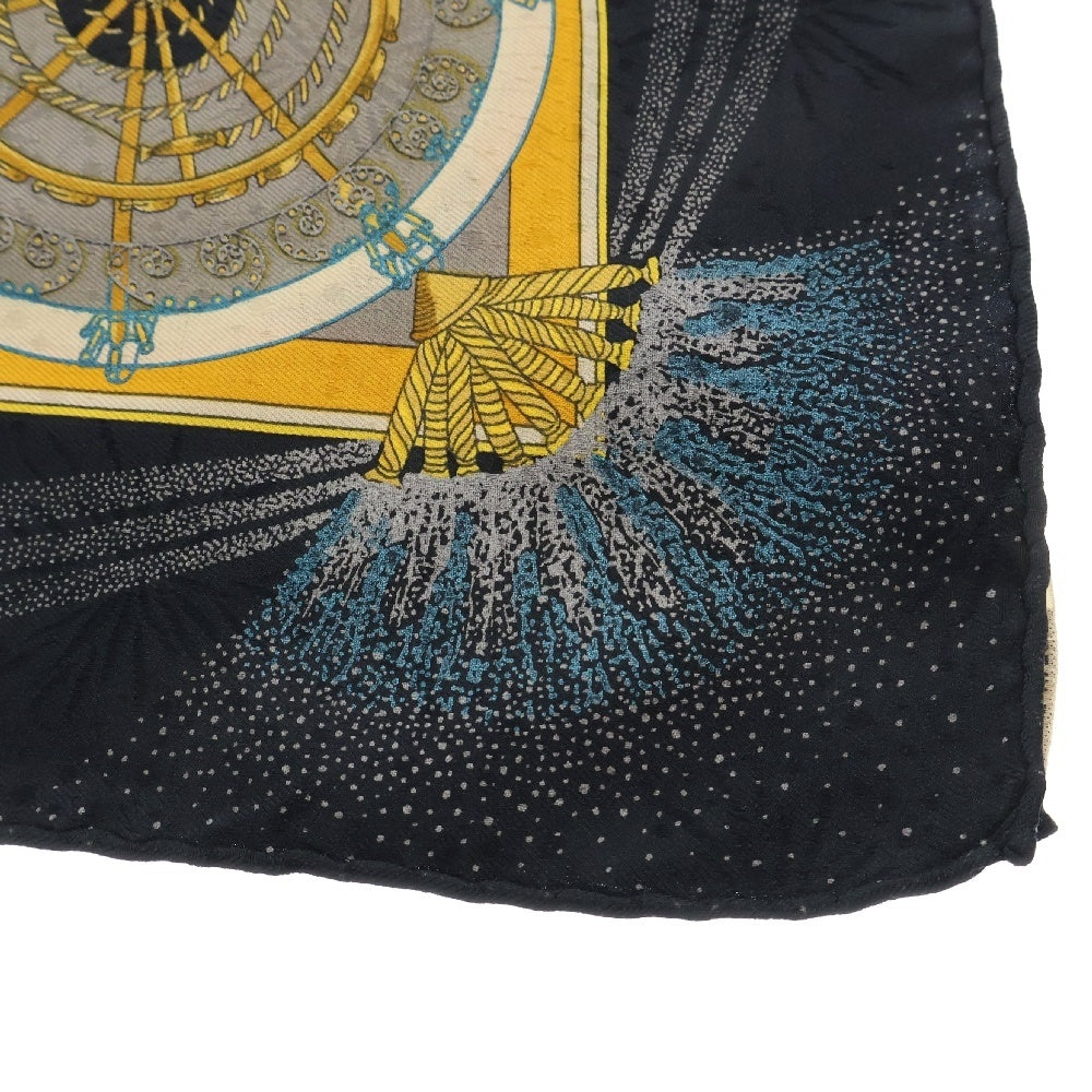 HERMES(エルメス) カレ90 FEUX D'ARTIFICE 技巧の花火 シルク スカーフ ネイビー×イエロー