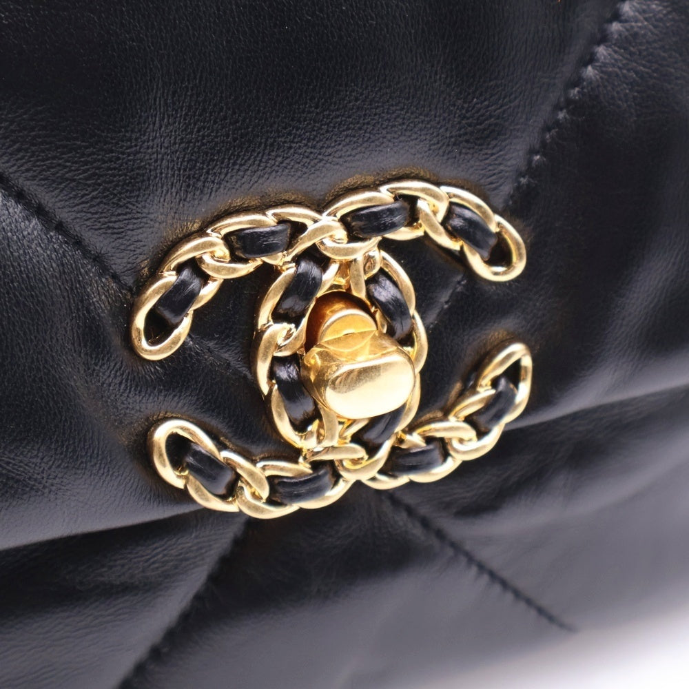 CHANEL(シャネル) シャネル19 チェーンショルダーバック 斜め掛けバッグ ブラック ゴールド金具 ラムスキン プレート