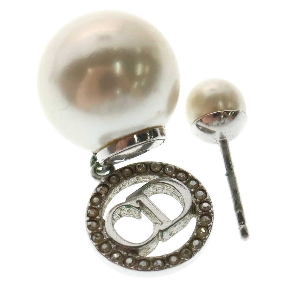 Christian Dior(クリスチャンディオール) ロゴパール ピアス ストーン イヤーアクセサリー ホワイト×シルバー