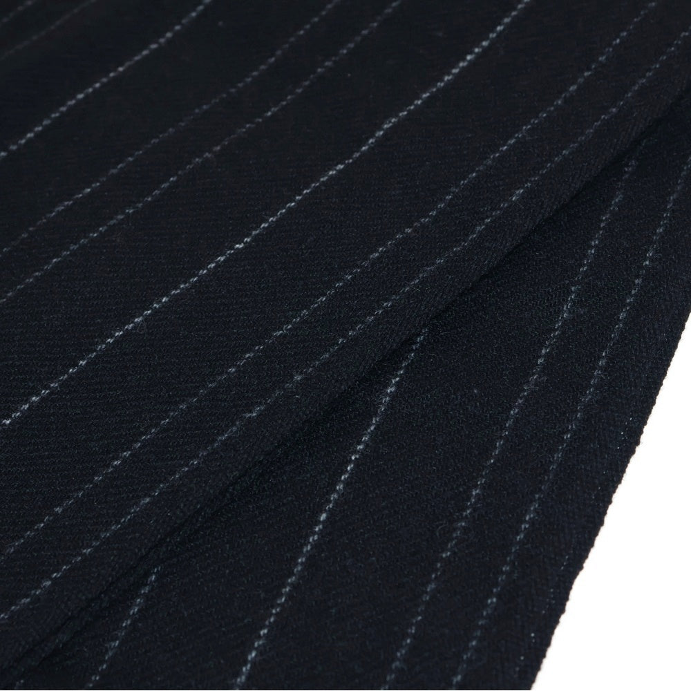 Calvin Klein(カルバンクライン) フリンジ付ストライプ柄カシミヤマフラー ブラック