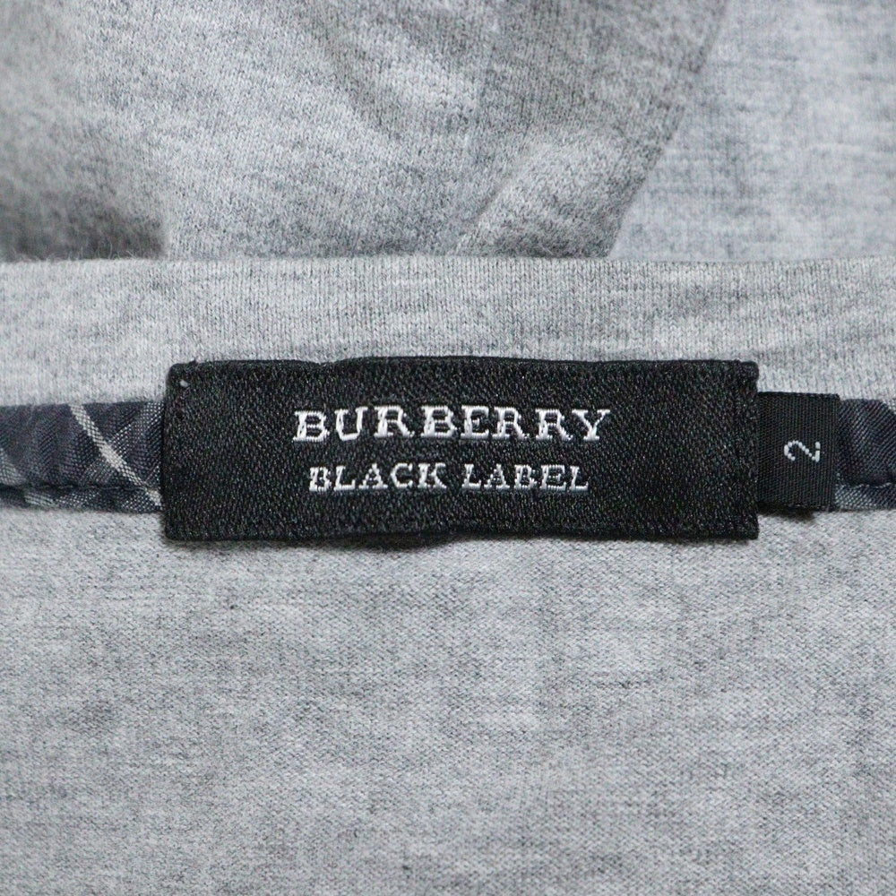 BURBERRY BLACK LABEL(バーバリー ブラックレーベル) ワンポイントロゴ刺繍 Vネック コットン 半袖Tシャツ カットソー グレー D1P47-152-04