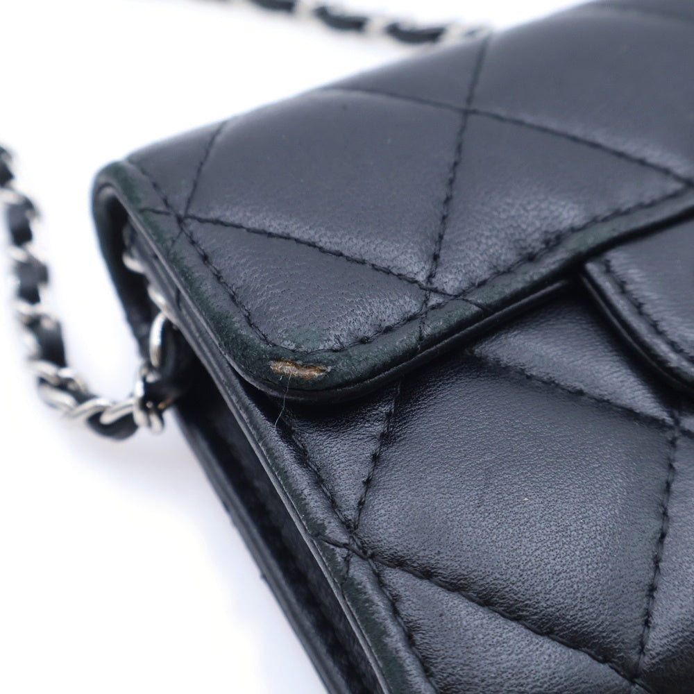 CHANEL(シャネル) マトラッセ 二つ折りチェーンウォレット ラムスキン ブラック シルバー金具 レディース