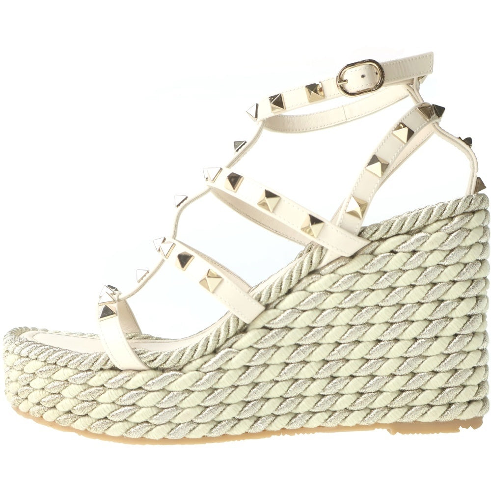 VALENTINO(ヴァレンティノ) ロックスタッズ レザー ウェッジソール ヒール ストラップ サンダル ライトベージュ レディース