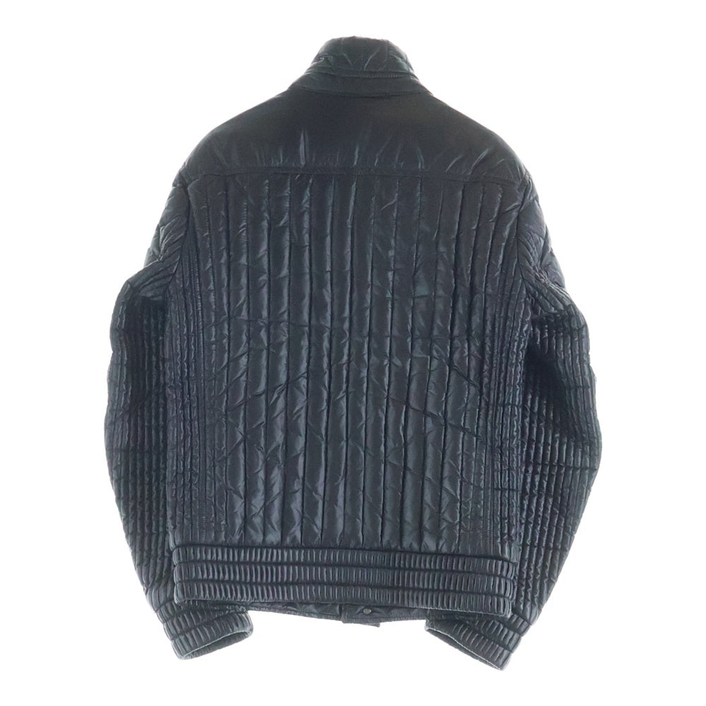 MONCLER(モンクレール) レザー ワッペンロゴ キルティング ジップアップ ダウンジャケット ブラック 40331 50 53012