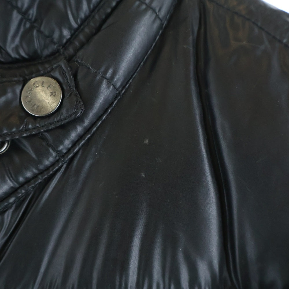 MONCLER(モンクレール) レザー ワッペンロゴ キルティング ジップアップ ダウンジャケット ブラック 40331 50 53012