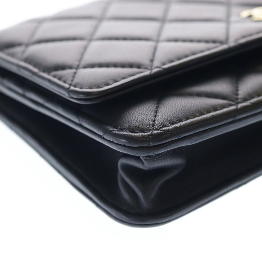 CHANEL(シャネル) マトラッセ チェーンウォレット ショルダーバッグ ネイビー ラムスキン AP0250 ゴールド金具 レディース