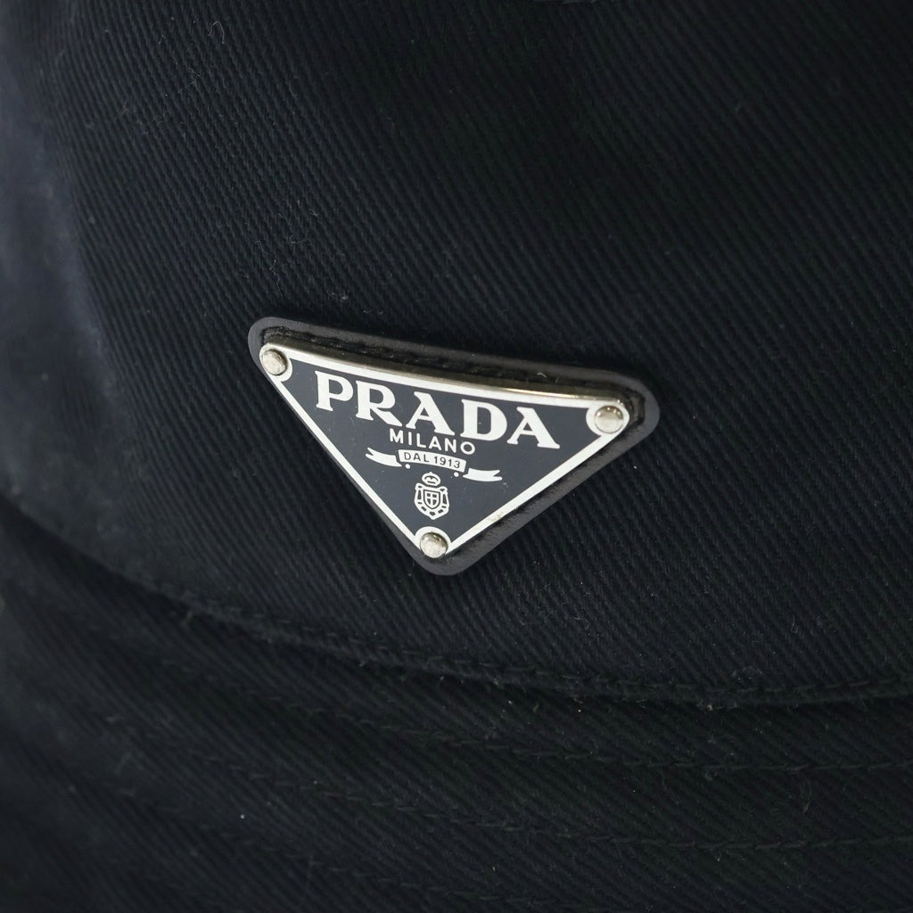 PRADA(プラダ) トライアングルロゴプレート バケットハット コットン ブラック 2HC137