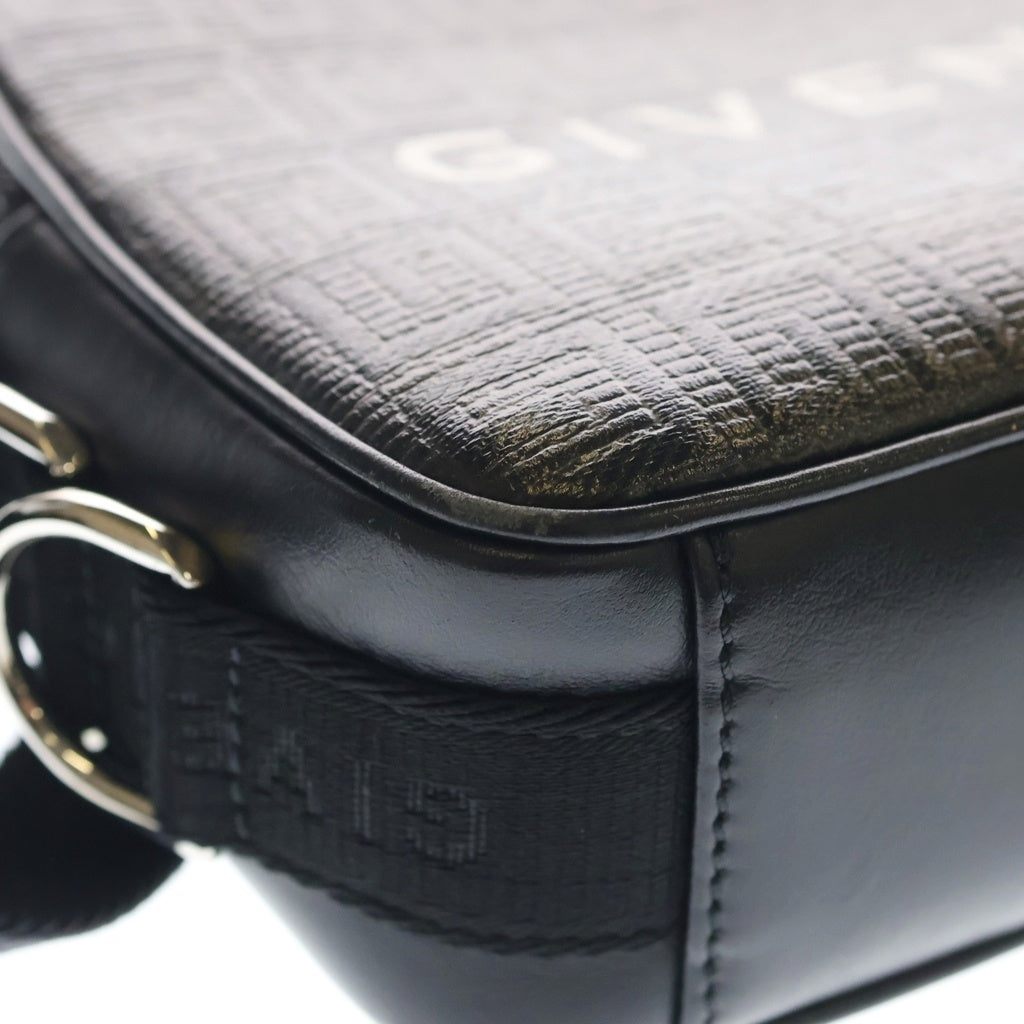 GIVENCHY(ジバンシィ) G ESSENTIALS エッセンシャルズ クロスボディバッグ ショルダーバッグ ミニバッグ ブラック レザー シルバー金具 レディース