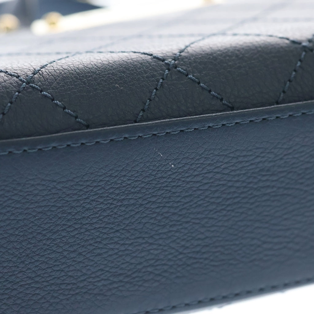 CHANEL(シャネル) マトラッセ ロゴプレート カーフスキン レザー 2WAY ハンド チェーンショルダーバッグ ゴールド金具 ブルー 23番台 A93731 レディース