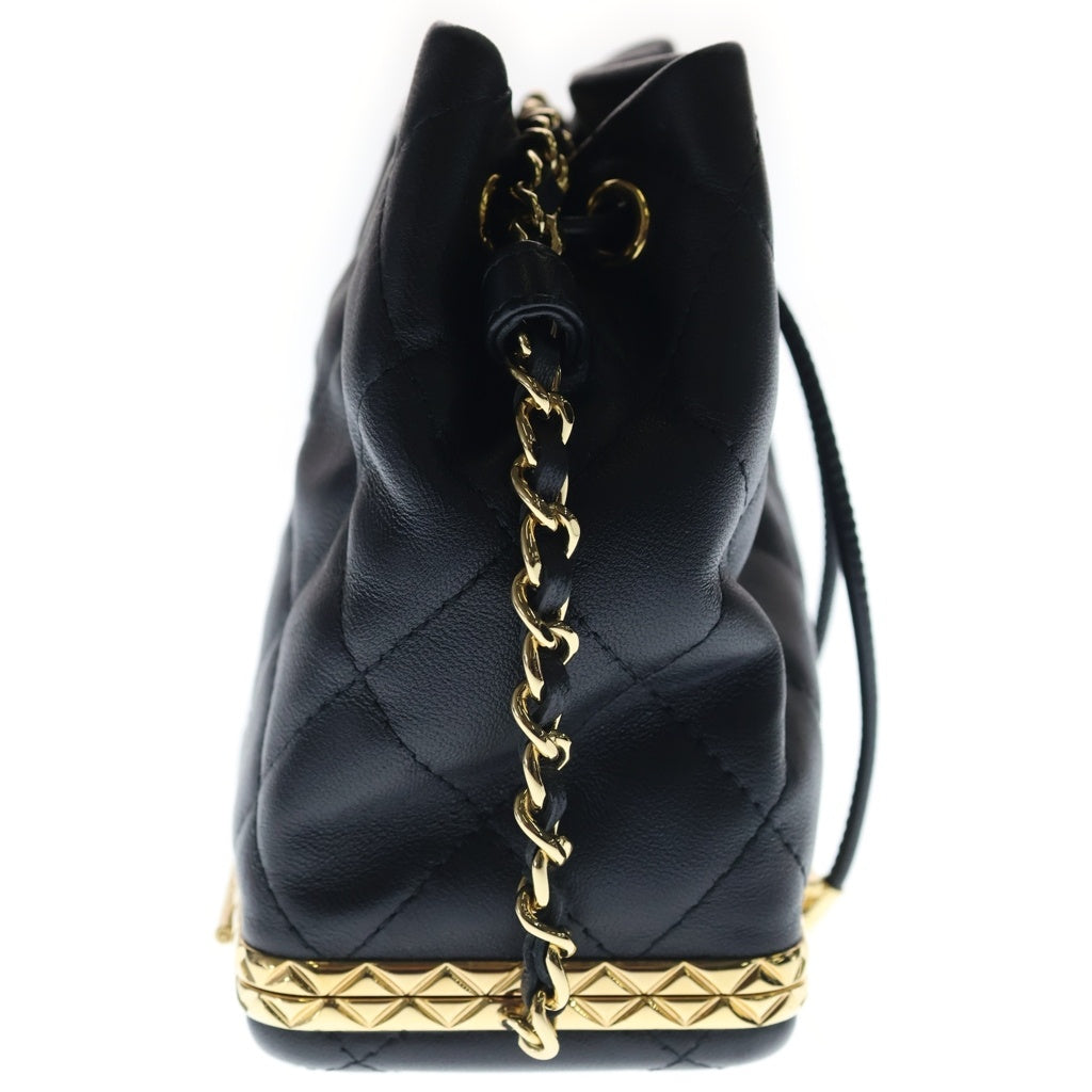 CHANEL(シャネル) マトラッセ スモール バケットバック チェーンショルダー 巾着 ゴールド金具 ラムスキン ブラック AP2750 レディース