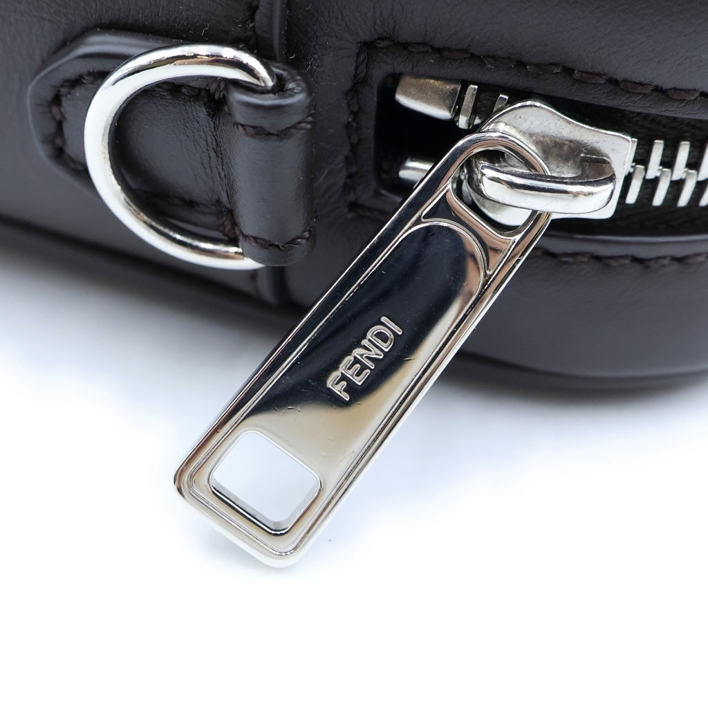 FENDI(フェンディ) ダイアゴナル カメラケース ズッカ ショルダーバッグ ブラウン レザー×PVC 7M0286 シルバー金具 レディース