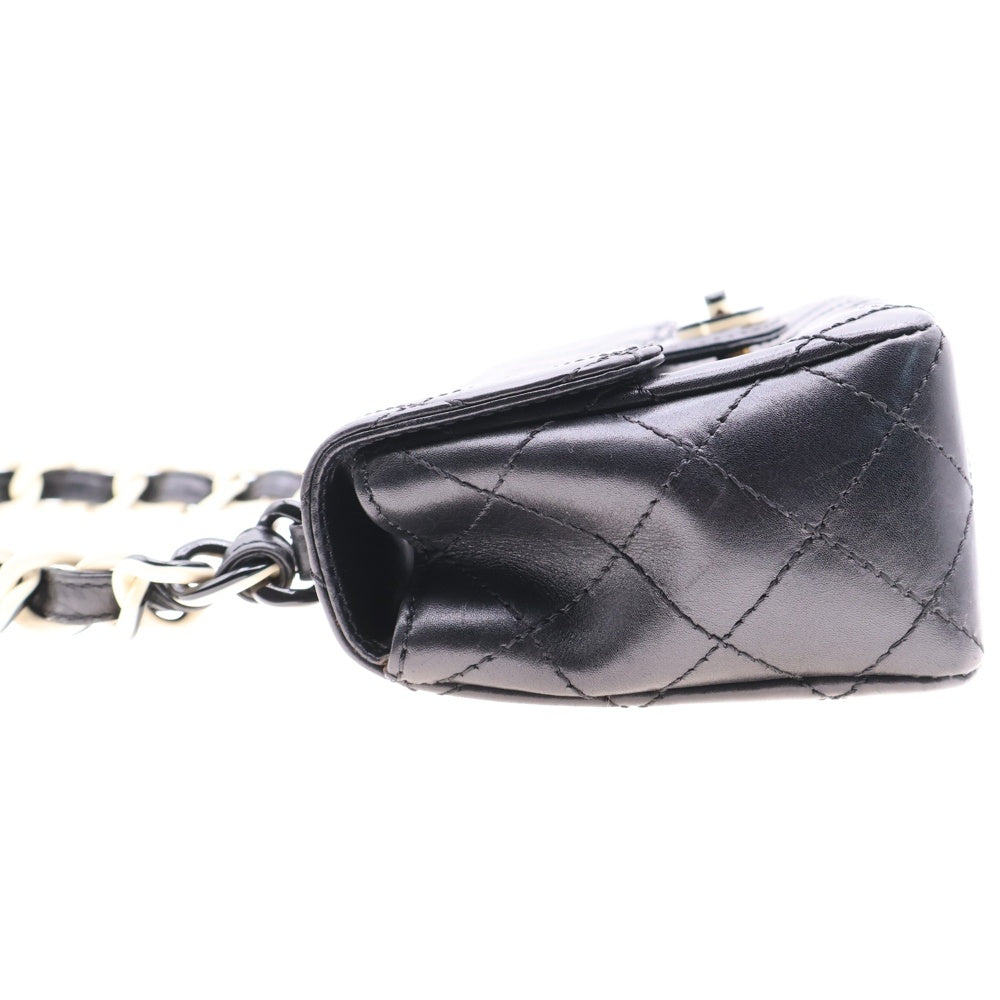 CHANEL(シャネル) マトラッセ20 シングルフラップ プラチェーンショルダーバッグ ブラック×ホワイト ラムスキン プラスチック金具 ショルダーバッグ