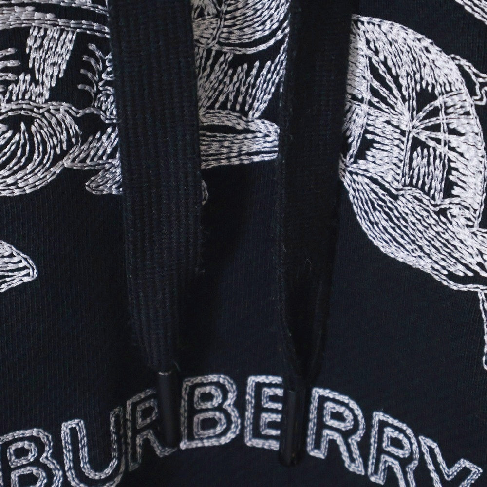 BURBERRY(バーバリー) 23AW DRAKE ドレイクロゴ刺繍 エンブロイダリー プルオーバースウェットパーカー フーディー ブラック 8072776
