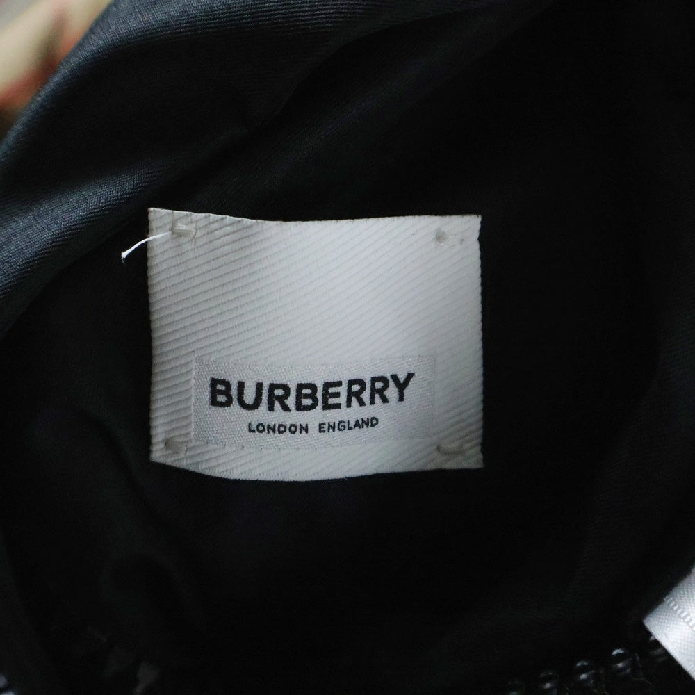 BURBERRY(バーバリー) ノバチェック総柄 リバーシブル ラバーワッペンロゴ フーデッド ジップアップ ダウンジャケット ベージュ/ブラック 8018766