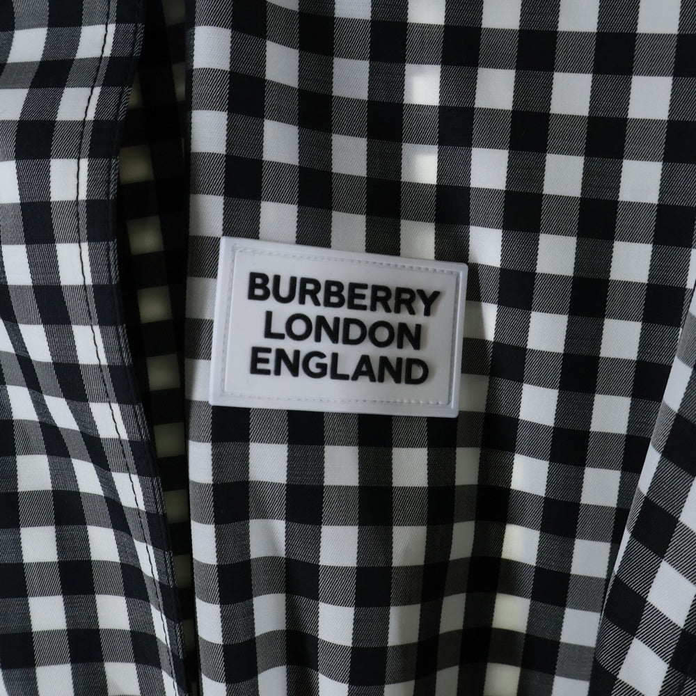 BURBERRY(バーバリー) ロゴパッチ付フーデッドギンガムチェックジップアップスタンドカラーコート ブラック/ホワイト 8028801/70C
