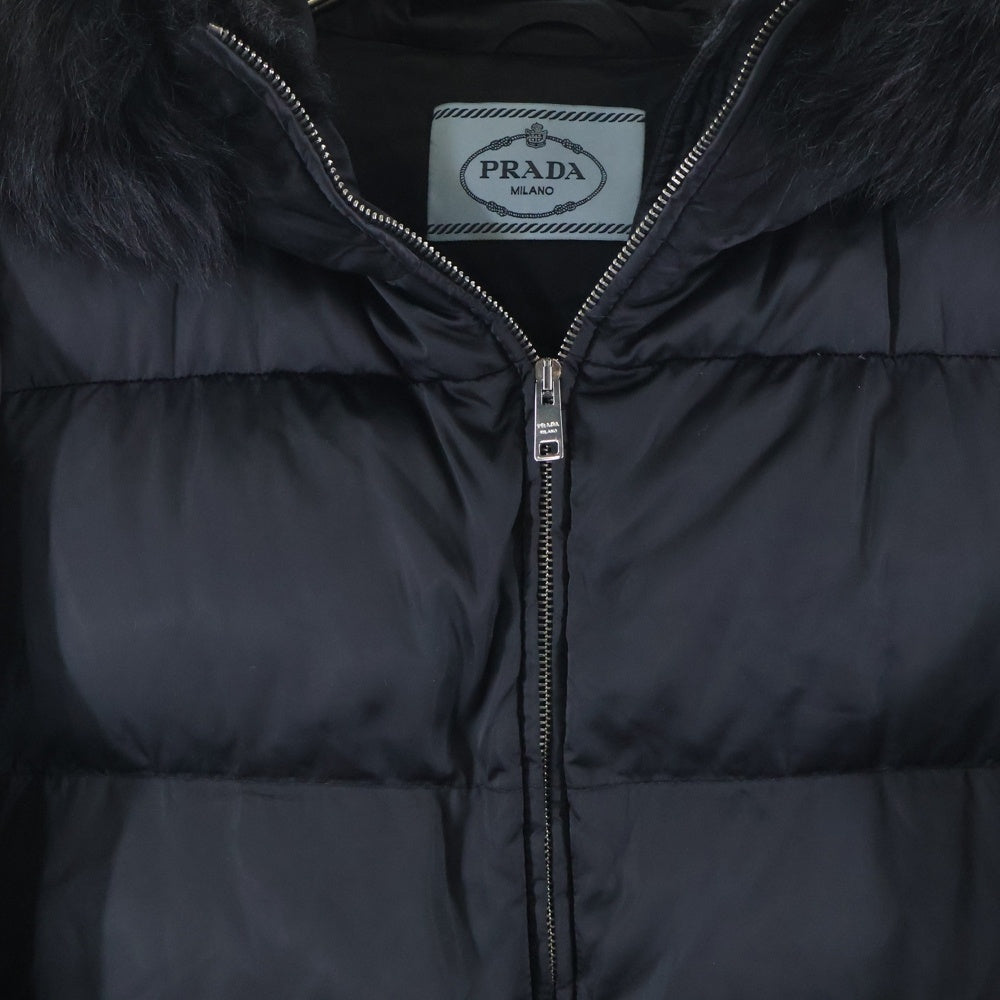 PRADA(プラダ) 20AW トライアングルロゴプレート ファー フーデッド ナイロン ジップアップ ダウン ロング ジャケット コート ブラック レディース 29P117