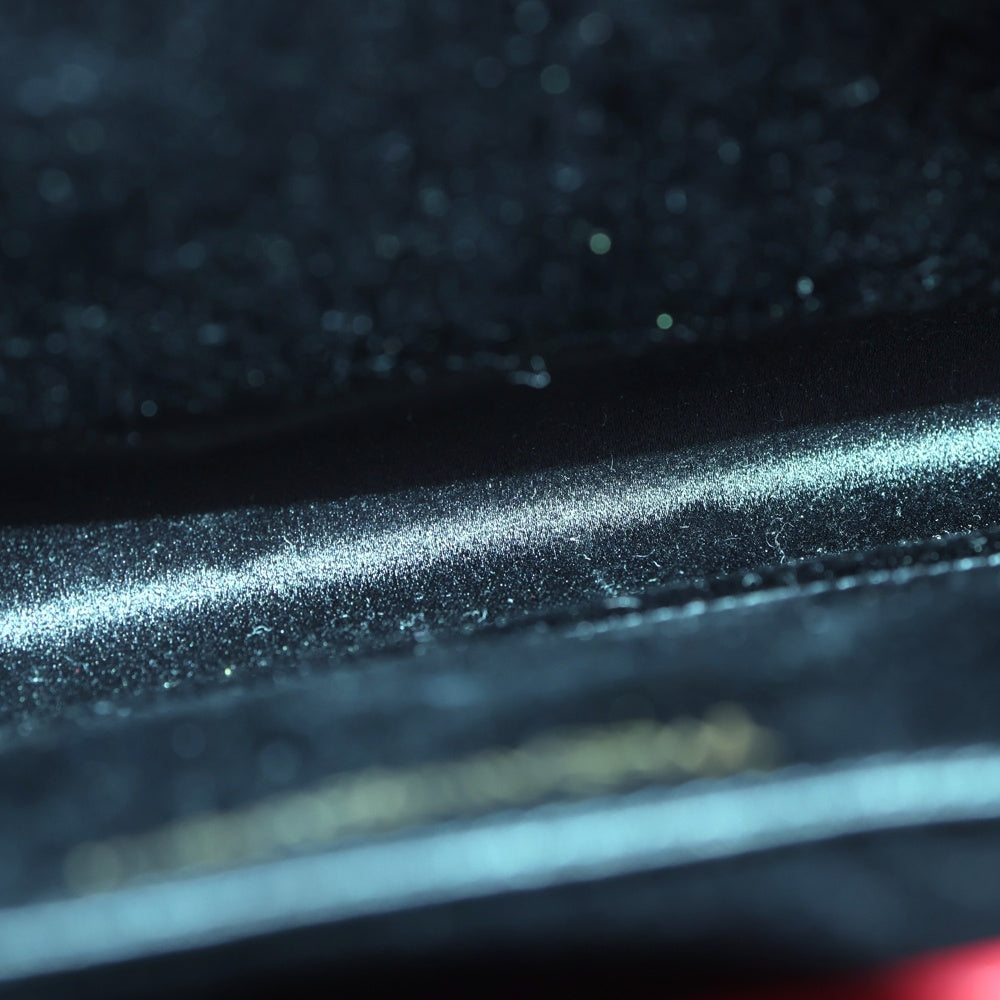 YVES SAINT LAURENT(イヴサンローラン) クラッチバッグ レッド レザー ハンドバッグ レディース