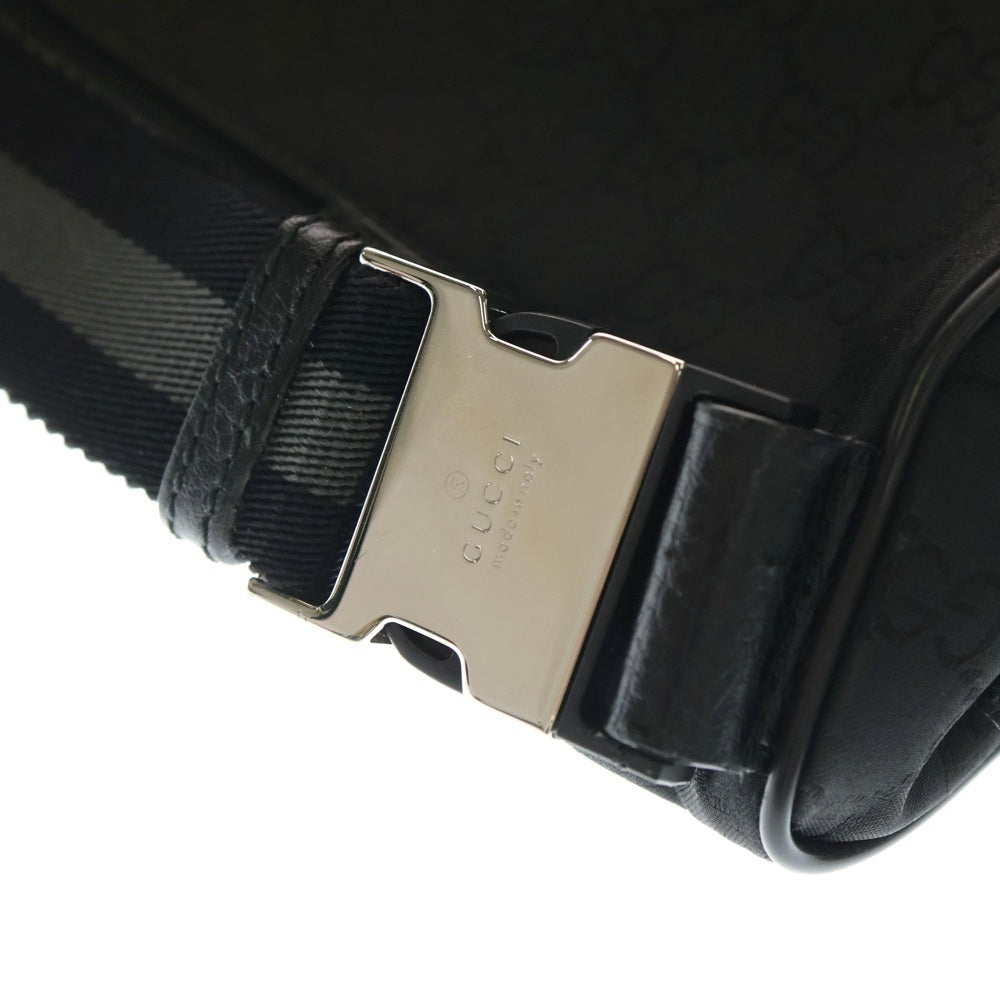 GUCCI(グッチ) GGナイロン ウエストバッグ ボディバッグ ショルダーバッグ ブラック ナイロン 449182 ブラック金具 レディース