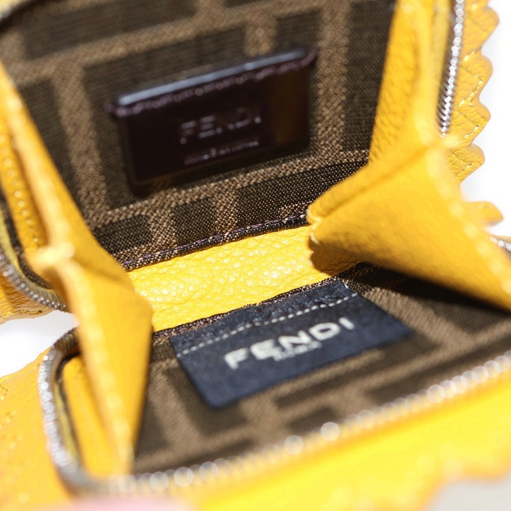 FENDI(フェンディ) ラビオロ ロゴ バッグチャーム ポーチ ケース イエロー レザー シルバー金具