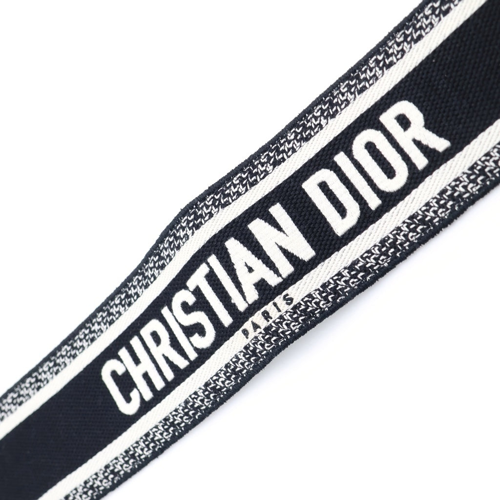 Christian Dior(クリスチャンディオール) エンブロイダリー ショルダーストラップ キャンバス レザー ロゴ ブラック/ホワイト S8540CBTE レディース