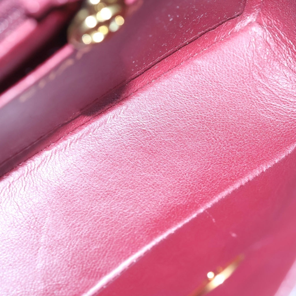 CHANEL(シャネル) ミニマトラッセ ラムスキン レザー Sフラップ Sチェーンショルダーバッグ ゴールド金具 ブラック 3番台 A01115 レディース