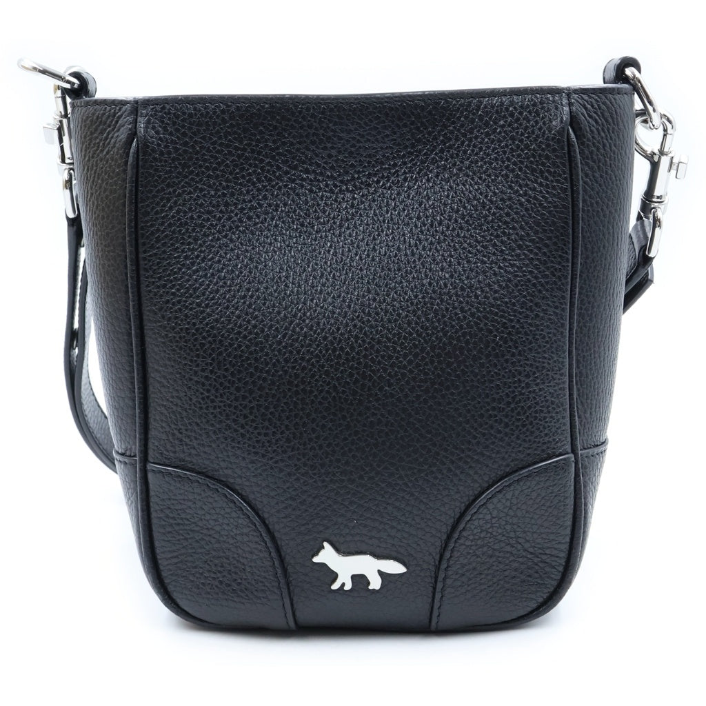 MAISON KITSUNE(メゾンキツネ) レザー ショルダーバッグ ロゴ ブラック LW05138LR0024 レディース