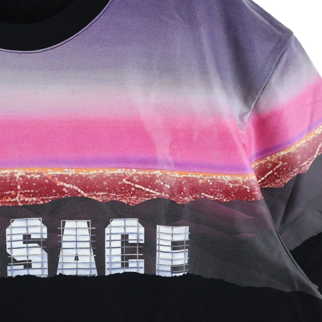VERSACE(ヴェルサーチ) Hill Print Logo ヒルプリント ロゴTシャツ ブラック 1012926