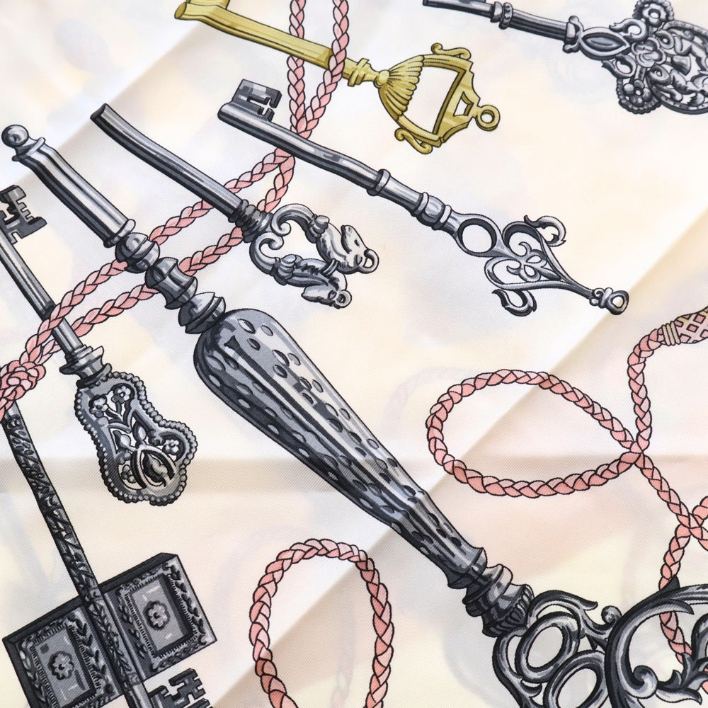 HERMES(エルメス) カレ90 LES CLES 鍵モチーフ シルク スカーフ ピンク×ホワイト