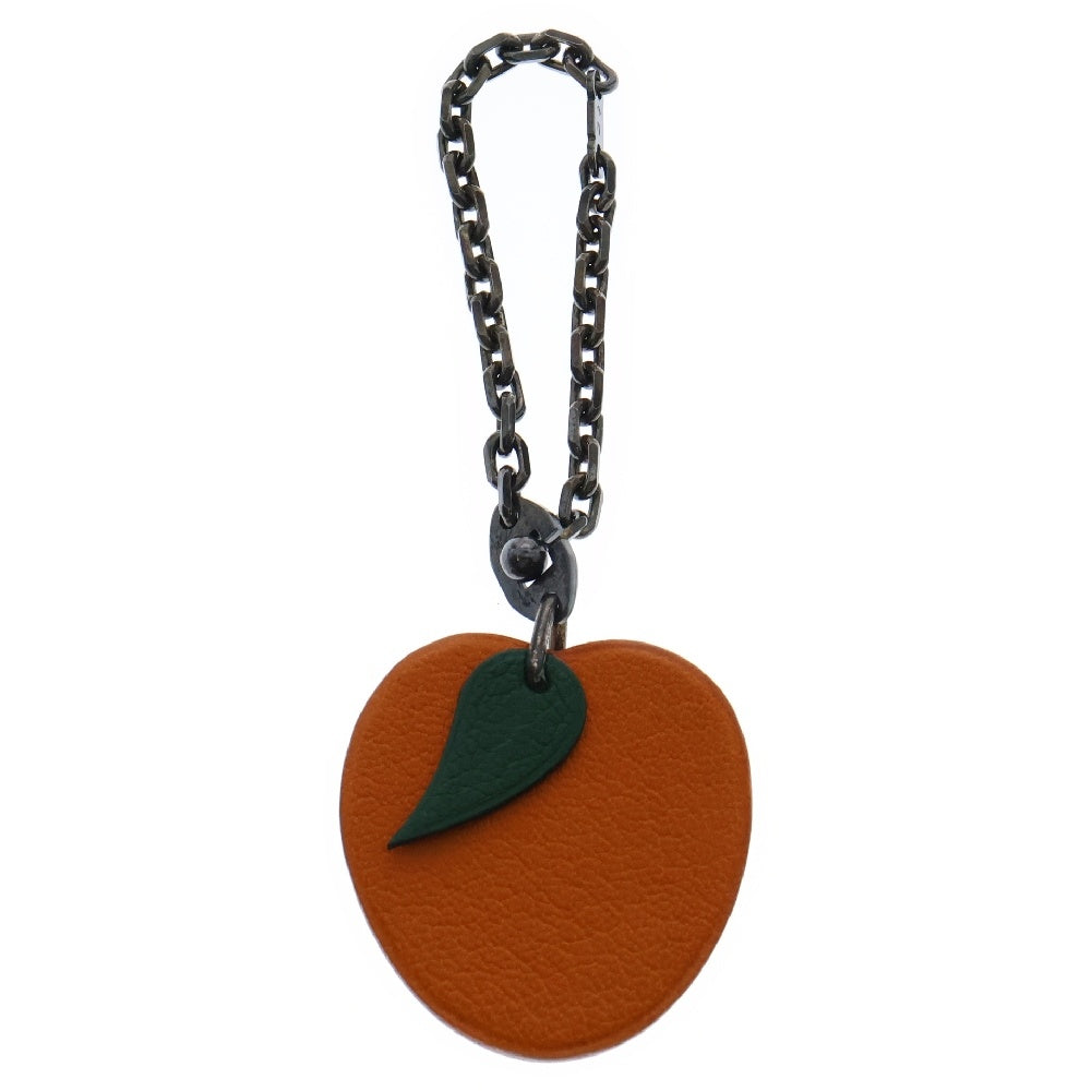 HERMES(エルメス) チャーム アプリコット オレンジ レザー キーホルダー アクセサリー