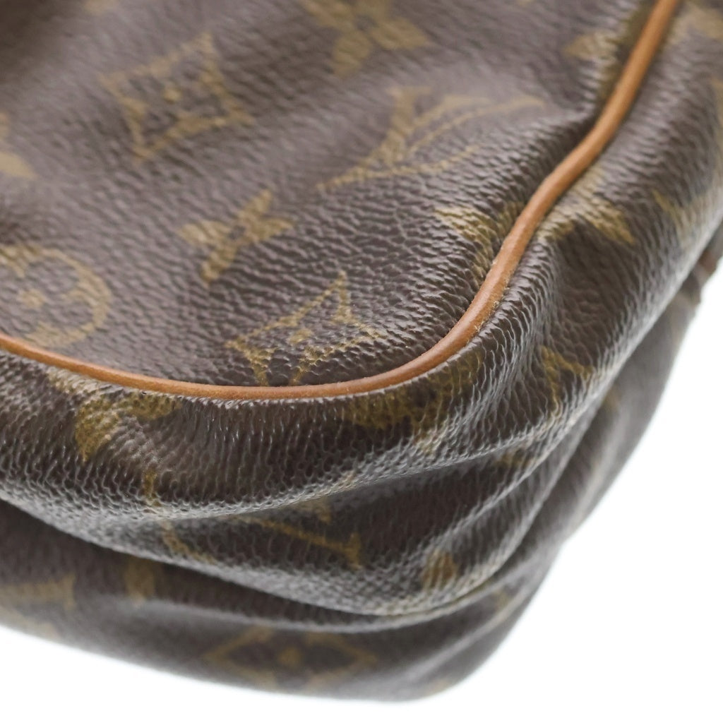 LOUIS VUITTON(ルイヴィトン) ミニアマゾン モノグラム PVC レザー ショルダーバッグ ゴールド金具 ブラウン M45238 レディース