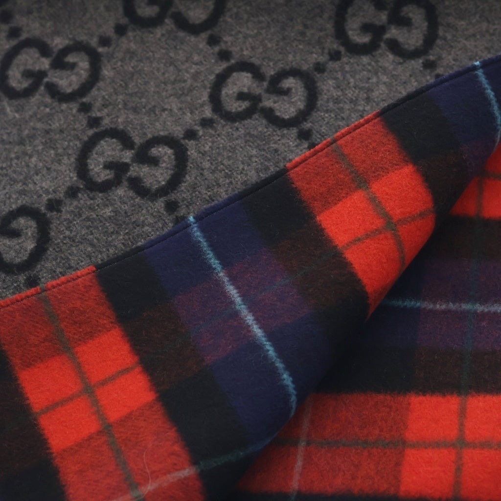 GUCCI(グッチ) チェックGG柄リバーシブルウールカシミヤマフラー レッド×ブルー×グレー 863216 タグ