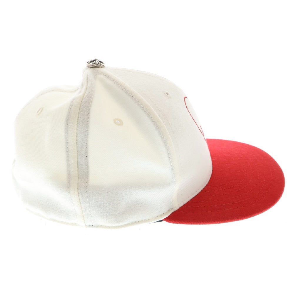 CHROME HEARTS(クロムハーツ) CH HAT ハートロゴ刺繍ベースボールキャップ帽子 ホワイト/レッド