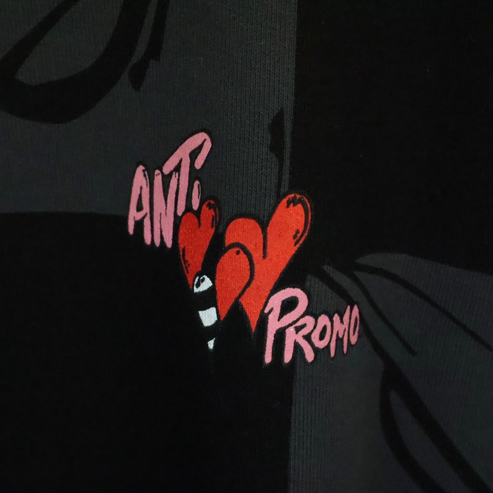 ANTI PROMO(アンチプロモ) EYES HOODIE MATTY BOYプリントプルオーバーフーディ パーカー ブラック
